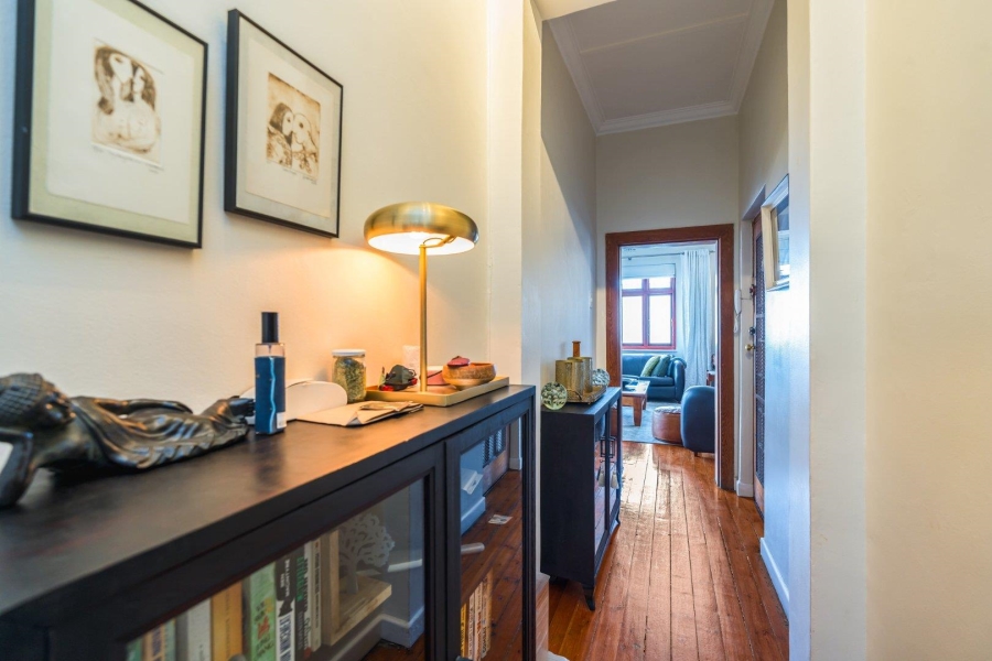 3 Bedroom Property for Sale in Sea Point Western Cape